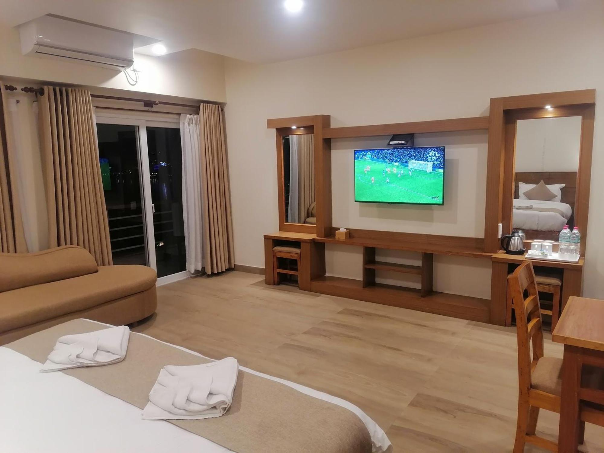 Urban Boutique Hotel Ποκάρα Εξωτερικό φωτογραφία