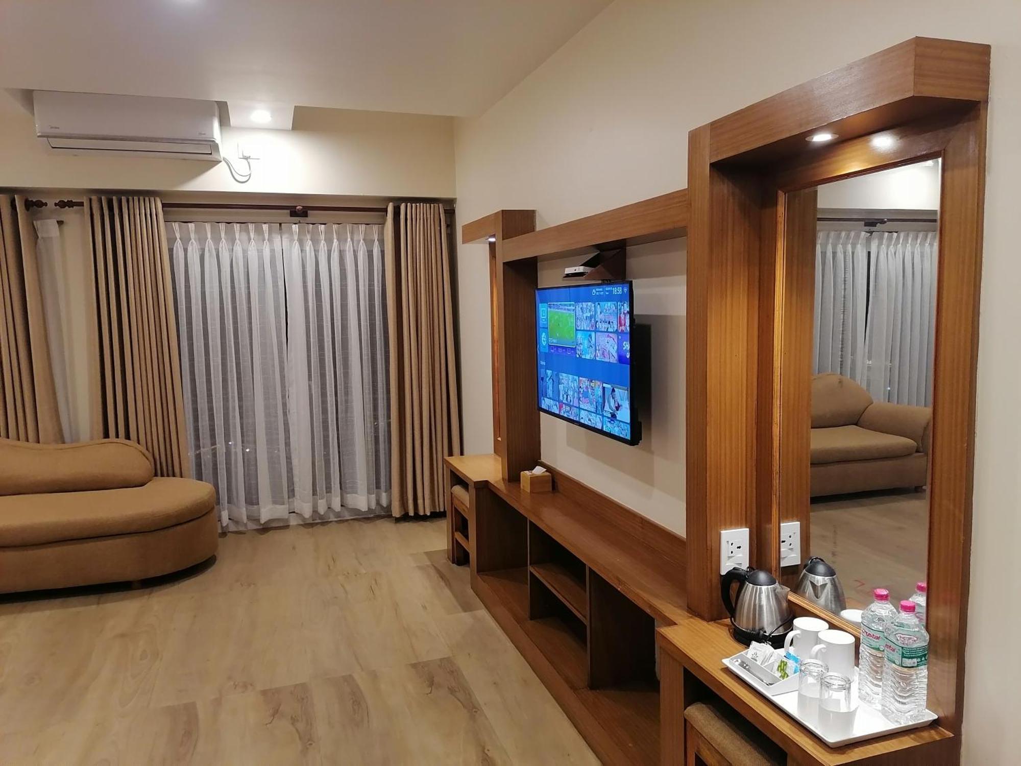 Urban Boutique Hotel Ποκάρα Εξωτερικό φωτογραφία