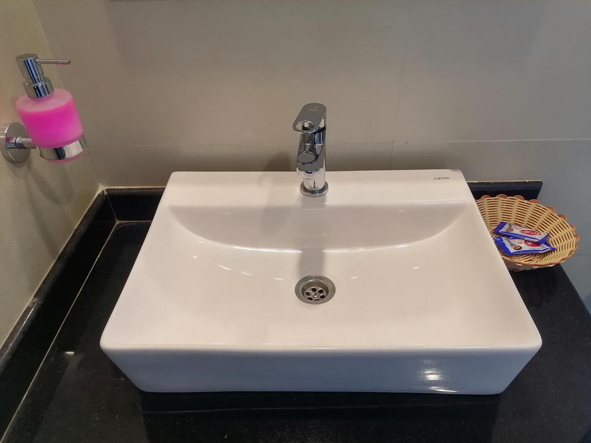 Urban Boutique Hotel Ποκάρα Εξωτερικό φωτογραφία